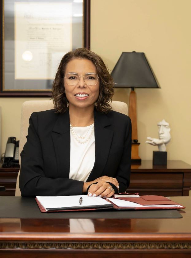 Abogado de Inmigracion en Florida Marcela C. Rodriguez, Esq. 1