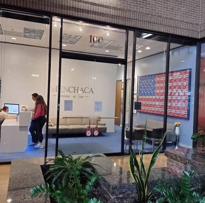 Abogados de inmigracion en San Antonio TexasGerardo Menchaca Immigration Lawyers 2