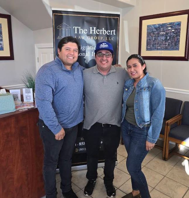 Herbert Law Group (Abogados de Inmigración)