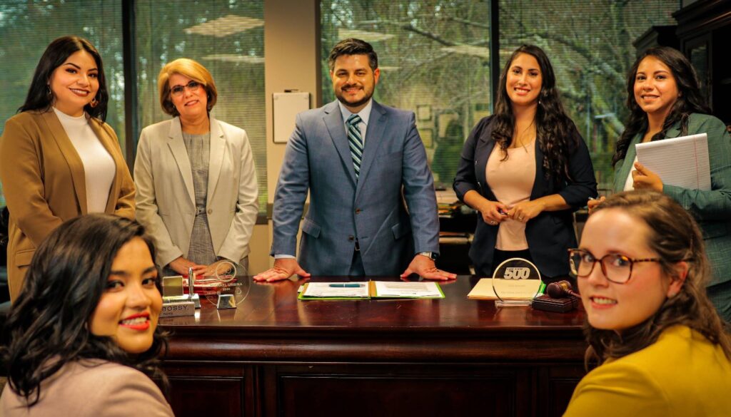 Urbina Immigration Law - Abogados de inmigración en Atlanta 3