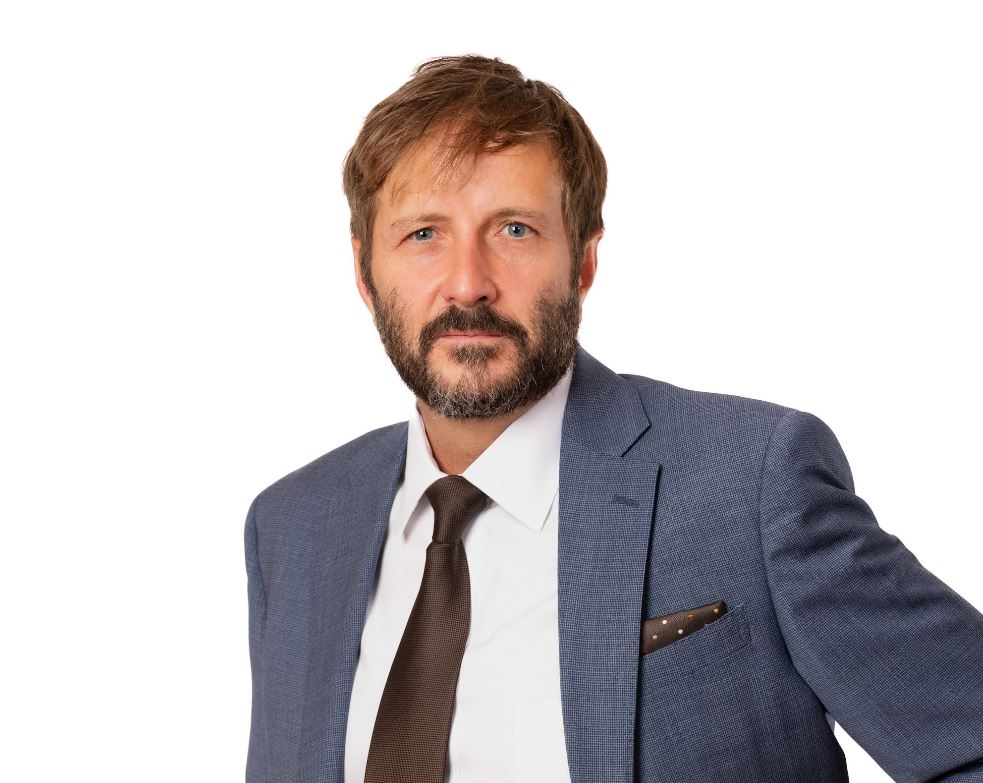 Villalobos and Moore