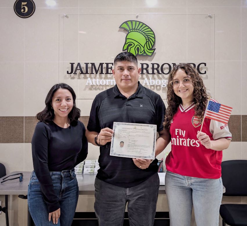 abogados de inmigración en Dallas, TX - Jaime Barron PC Immigration Law 1