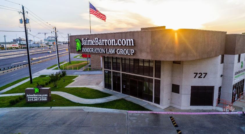 abogados de inmigración en Dallas, TX - Jaime Barron PC Immigration Law 3